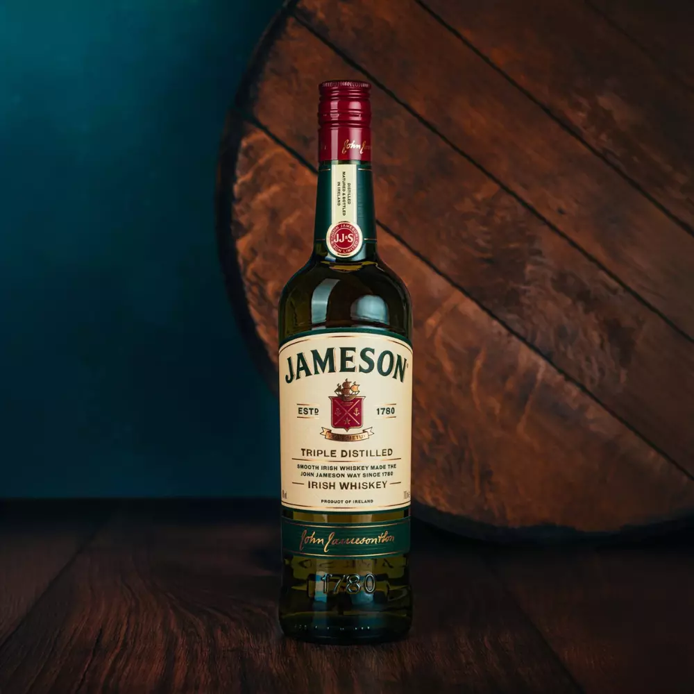 Jameson Original: Si Klasik yang Ramah Semua Lidah