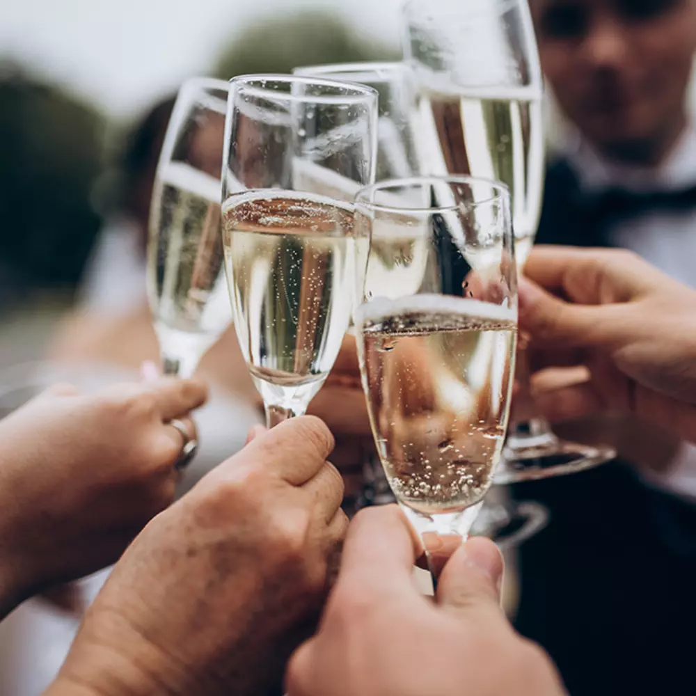 Sparkling Wine, Menjaga Gelembung Tetap Hidup