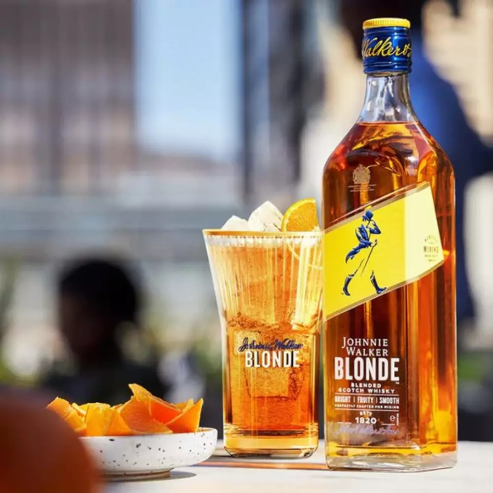 Blonde Blended Scotch, Pendekatan Baru Menikmati Whisky